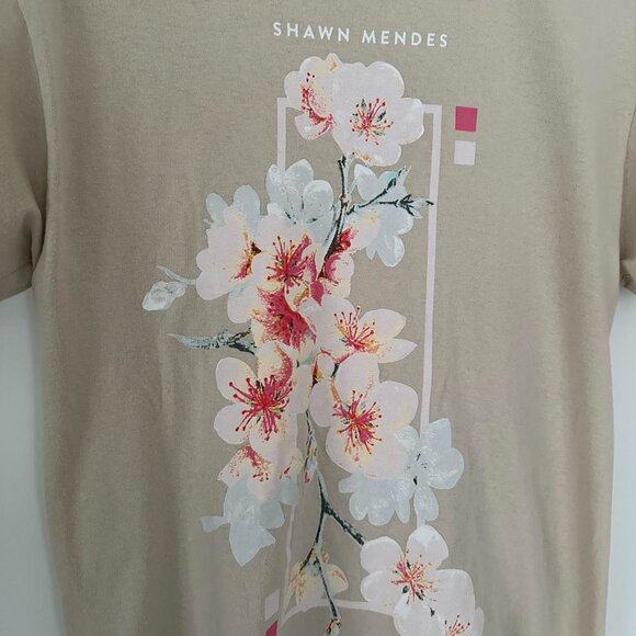 Shawn Mendes Festival Tour 2018 Tee - Official Merch - Picture 3 of 8